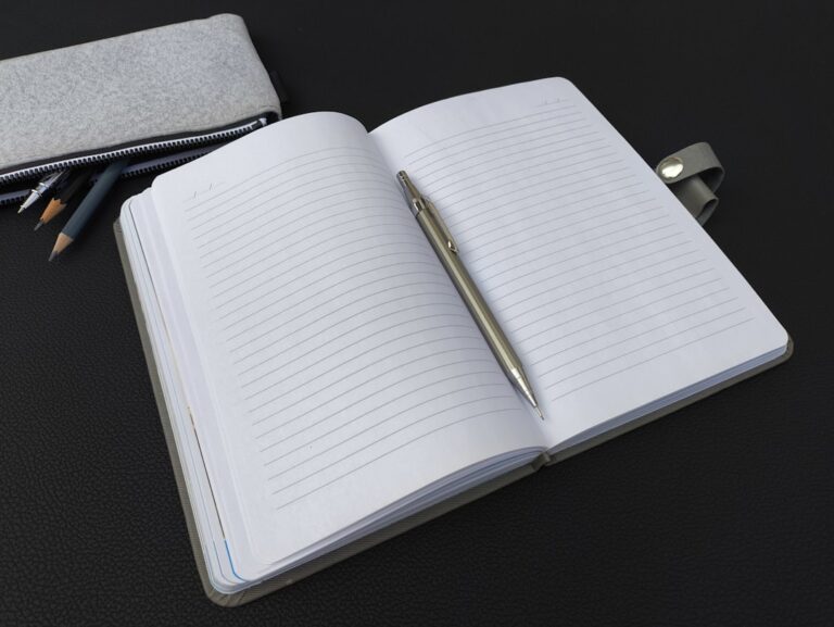 reusable notebook with pen
